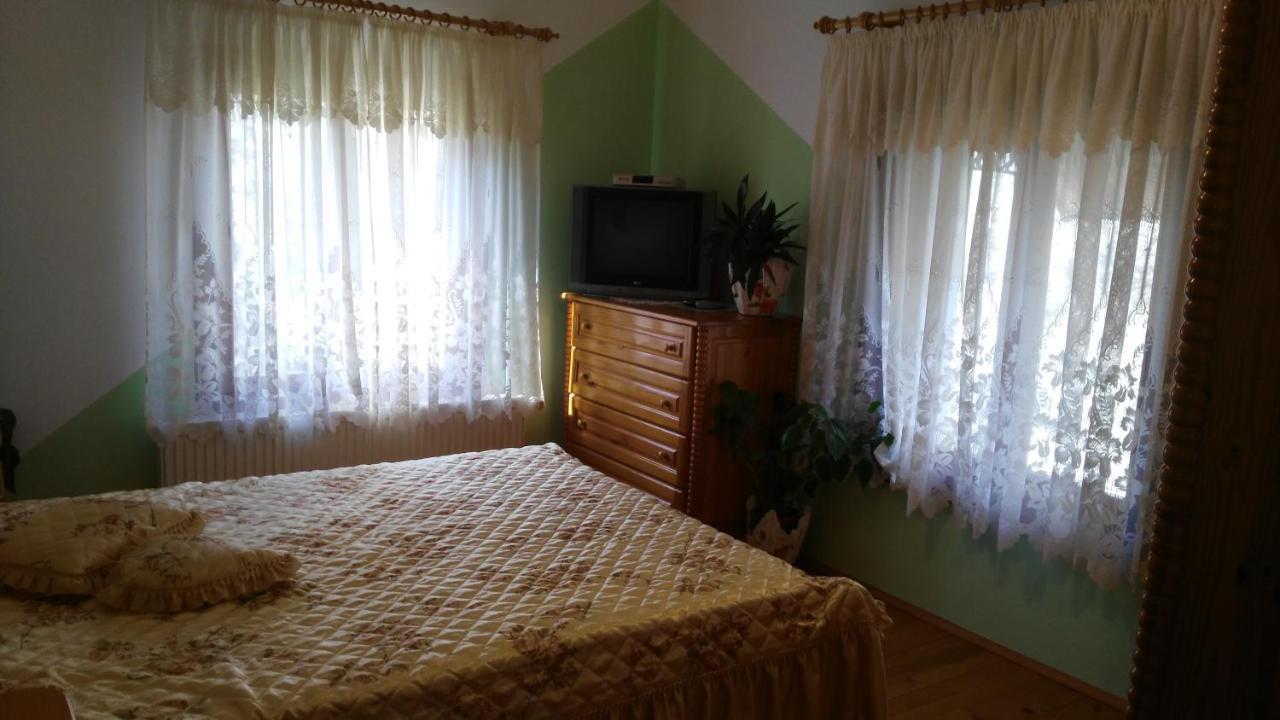 Hotel Къща Под Наем Petrova Cherven  Zewnętrze zdjęcie